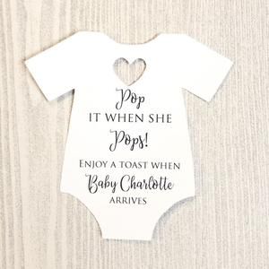 Sweet Pea Baby Shower, Pop It When She Pops, Baby Onesie Gift, Baby Shower Party Favor, Baby Boy Shower Favors, Sprinkle Party, Baby Shower Favors Girl, Outdoor Baby Shower, Baby Shower Tags