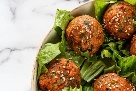 Bit Healthier Lentil Balls, Roasted Garlic Hummus, Red Pepper Paste, Garlic Hummus, Red Lentils, Regulate Blood Sugar, English Food, Saute Onions, Red Lentil