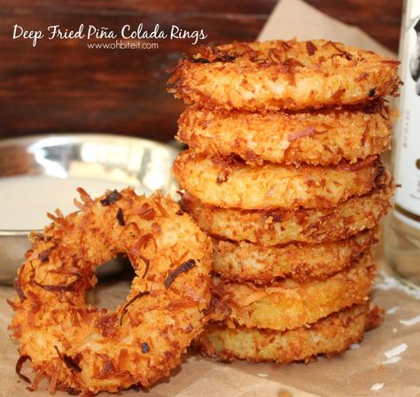 I love you! Fried Pineapple, Deep Fried Desserts, Deep Fried Recipes, Deep Fried Appetizers, Fried Dessert, Pineapple Rings, Carnival Food, Deep Fried Food, Pineapple Recipes