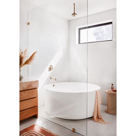 Sarah Sherman Samuel on Instagram: “more of the dreamy master bath of @garancedore from @dominomag. That round tub and the waterfall slab make-up vanity we made for her...…” Bad Inspiration, Chic Bathrooms, Bathroom Renos, Bath Tub, Wet Rooms, Free Standing Tub, Apartment Interior, Architectural Digest, Bathroom Inspiration