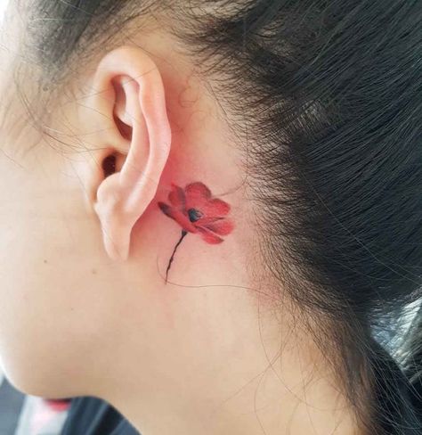 Ear tattoo is a good interpretation of your personality.Let's view these great ideas#flowertattoo#eartattoo#smalltattoo#tattoos#tattooideas Flower Tattoo Behind Ear, Rose Tattoo Behind Ear, Poppy Tattoos, Biker Tattoo, Poppy Flower Tattoo, Watercolour Tattoos, Behind Ear Tattoos, Tattoo Behind Ear, Dad Tattoo