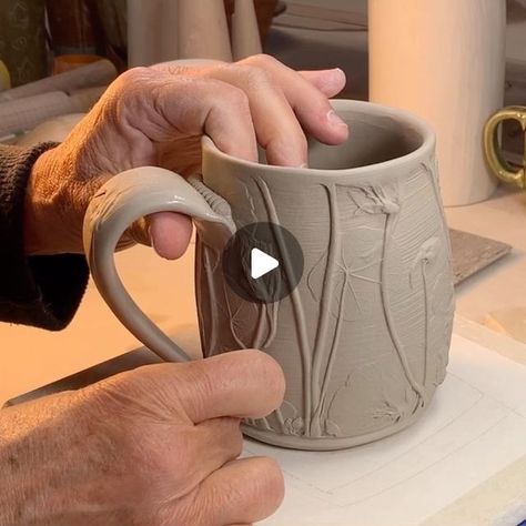 3,666 likes, 103 comments - naturalelementspottery on October 10, 2021: "Handles for mugs. This is one way to make coil handles for hand built mugs. I use a couple of different techniques to make handles and will post the other option soon. Thanks for following along! pottery_lovers #clayvideos #potteryvideo #potteryvideos #pottery_videos #ceramicsvideos #clay #ceramics #pottery #crafts #craft #potterylove #handbuilding #handbuiltceramics #handbuiltpottery #slabbuiltceramics #slabbuilding #slab How To Make Ceramic Handles, Hand Built Mugs Clay, Slab Mug Template, Hand Built Mugs Clay Pottery Ideas, Slab Mug Ideas, Pottery Mug Handles, Hand Built Mug, Mug Handles Pottery, Pottery Handbuilding Ideas