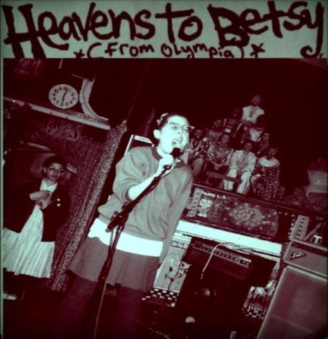 Heavens To Betsy Band, Sista Grrrl, Gig Outfits, Gig Outfit, Heavens To Betsy, Riot Grrrl, 90s Music, Poster Ideas, Punk Goth