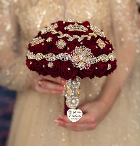 The Burgundy Quinceañera Guest Book with 50 wooden hearts is a personalized and elegant addition to sweet 15 celebration.Guests can leave their well wishes on the hearts, creating a cherished keepsake that can be displayed for years to come. The burgundy color adds a touch of elegance to the celebration, making it a standout piece for the event.Set includes: Guest Book, 50 wooden hearts, pen, table sign.All the items are hand-made.Can be personalized with name and date of your celebration.We can Burgundy Quinceanera Cake, Burgundy Quinceanera Theme, Burgundy Quinceanera, Quinceanera Guest Book, Money Card Box, Quinceanera Bouquet, 15 Candles, Quinceanera Tiaras, Cake Knife Set