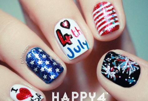 4th of July Nail Art Ideas | StyleCaster Almond Designs, Nail Art Bleu, Patriotic Nails, Fourth Of July Nails, Natural Nail Art, October Nails, 4th Of July Nails, July Nails, Vacation Nails