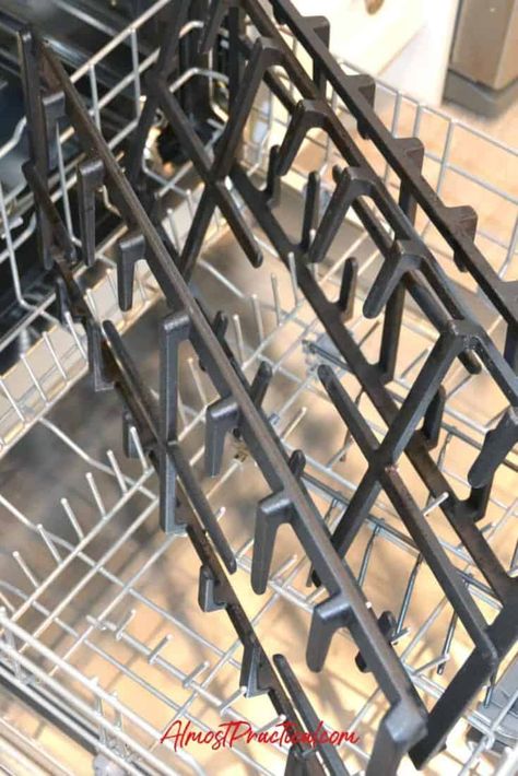 Cleaning Gas Stove Top Grates, How To Clean Gas Cooktop Grates, How To Clean Gas Range Grates, Best Way To Clean Stove Grates, Cleaning Oven Grates, Gas Stove Grate Cleaning, How To Clean Cast Iron Stove Top Grates, Best Way To Clean Gas Stove Grates, Stove Grate Cleaning