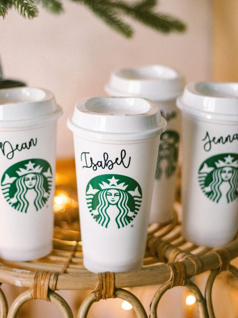 Starbucks Party Favors, Starbucks Personalized Cups, Starbucks Wedding, Starbucks Cup Christmas, Starbucks Cups Personalized, Starbucks Cup Personalized, Starbucks Party, Personalised Tumbler, Kitchy Kitchen