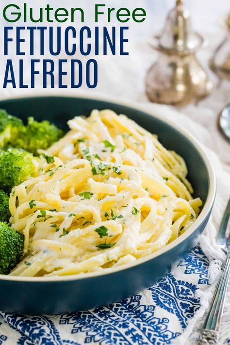 Gluten-Free Fettuccine Alfredo | Cupcakes and Kale Chips Creamy Italian Pasta, Gluten Free Pasta Dishes, Classic Italian Pasta, Steak Shrimp, Fettuccine Recipes, Chicken Fettuccine Alfredo, Gluten Free Dinner Easy, Fettuccine Alfredo Recipes, Comfort Casseroles