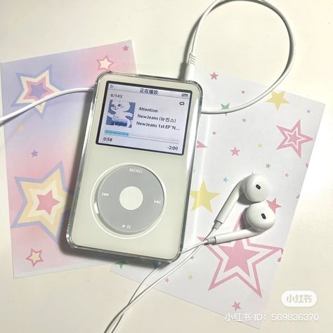 Nwjns Ot5, Gadgets Électroniques, Teknologi Gadget, Tech Aesthetic, Cute Camera, Ipod Classic, Retro Gadgets, Apple Support, 2000s Aesthetic