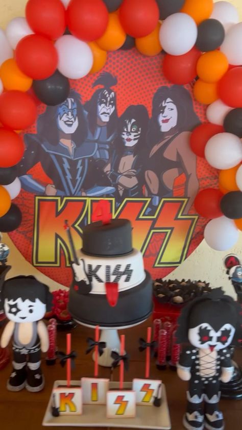 Kiss Band Party Decorations, Kiss Band Birthday Party, Kiss Band Party, Kiss Birthday Party, Gene Simmons Kiss, Rock & Rolls, Birthday Kiss, Hard Rock Music, Gene Simmons