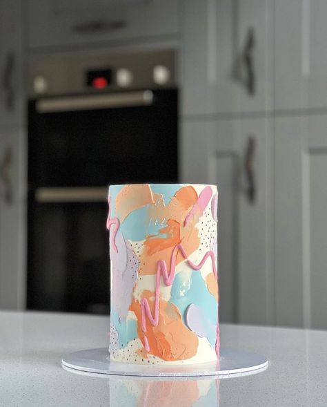 Abstract Buttercream Cake, Fondant Painting, Cake Piping Designs, Abstract Cake, Spa Cake, Cupcake Decorating Tips, Mini Cakes Birthday, 40th Birthday Cakes, Cake Day