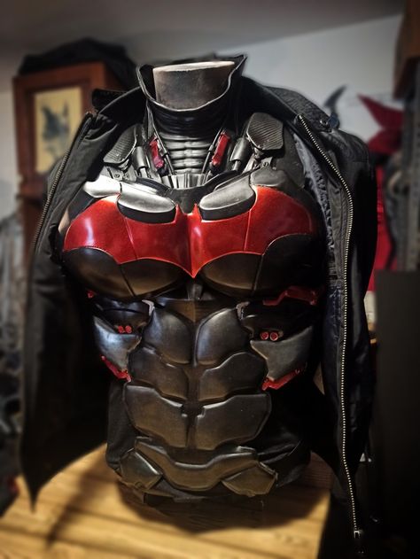 Red Hood/ batmanfuture chest piece urethane Red Hood Suit, Red Hood Outfit, Red Hood Armor, Red Hood Batman, Red Hood Mask, Red Hood Costume, Red Hood Helmet, Red Hood Wallpaper, Red Batman