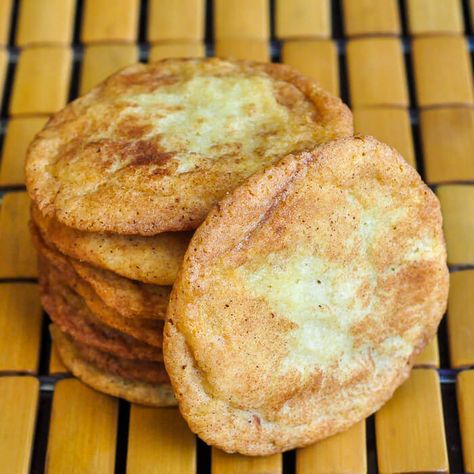 Fantastic soft and chewy Snickerdoodles, made with just a few ingredients, including real dairy butter for one of the simplest, most addictive cookies ever. Funny Christmas Cookies, Best Snickerdoodles, Chewy Snickerdoodles, Snickerdoodles Recipe, Snickerdoodle Recipe, Rock Recipes, Recipes Cookies, Baked Treats, Special Desserts