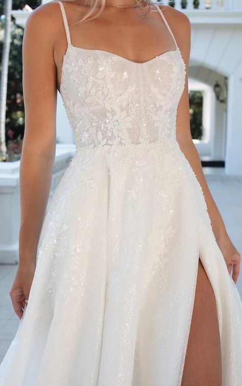 Wedding Dress Styles Guide, Wedding Dress With Sweetheart Neckline, Essence Of Australia, Ivory Gown, Dress With Corset, Sparkle Wedding Dress, Aline Wedding Dress, Essense Of Australia, Modern Princess