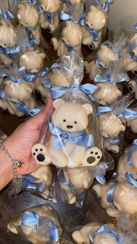 Teddy Bear Candle, Candle Baby Shower, Bear Baby Shower Theme, Large Teddy Bear, Idee Babyshower, Baby Shower Candles, Boy Baby Shower Ideas, Bear Candle, Baby Shower Theme Decorations