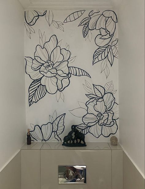 Mural Art Bathroom, Murals For Bathroom Walls, Bathroom Wall Painting, Bathroom Murals Painted, Black Mural, Small Bathroom Mural Ideas, Bathroom Wall Mural Ideas, Bathroom Mural Ideas Painted, Mural Doodle Wall Paintings