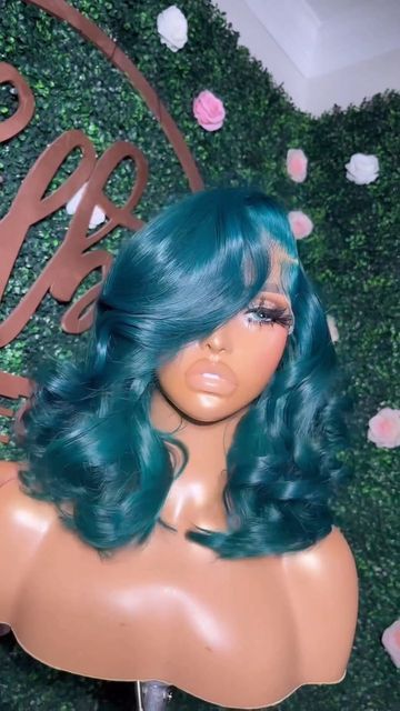 Emerald Wigs Black Women, Emerald Green Wigs Black Women, Emerald Green Hair Black Women, Emerald Green Wig, Emerald Hair Color, Lilbit Collections, Green Hair Black Women, Red And Black Hair Ideas, Emerald Green Hair