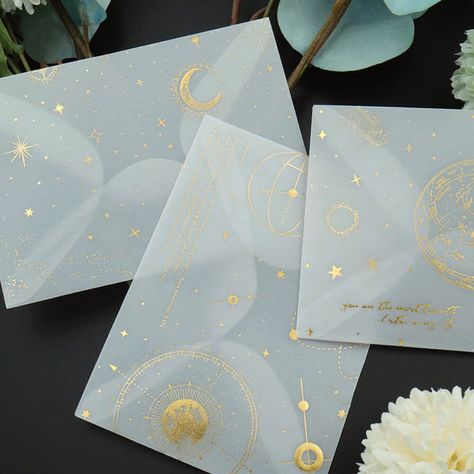 Gold Foiled Vellum Paper Envelope Set Vellum Crafts, Vellum Envelope, Vellum Cards, Deco Foil, Event Invitations, Foil Invitations, Vellum Paper, Paper Envelope, Wedding Envelopes