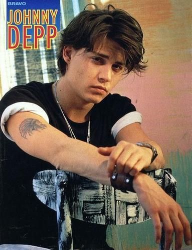 Johnny Depp Photo: ▲JD▲ | Young johnny depp, Johnny depp, 90s johnny depp 90s Johnny Depp, John Depp, جوني ديب, Kaptan Jack Sparrow, 90s Actors, 21 Jump Street, Young Johnny Depp, Johnny D, 90s Men