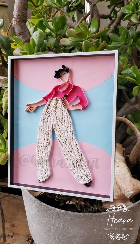 Harry Styles quilling paper, fine line album cover. Harry Styles Paper Craft, Fine Line Album Cover, Kids Valentine Boxes, Quilling Paper Craft, Quilling Paper, Valentine Box, Valentines For Kids, Homecoming Proposal, Fine Line