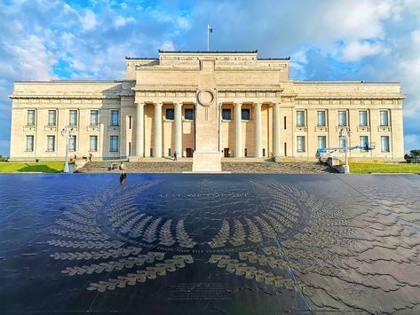 The Auckland War Memorial Museum is an amazing place to experience the history of New Zealand, it's nature and much more 👣✨ #VisitAuckland… Auckland Museum, Memorial Museum, Auckland, The History, The Good Place, New Zealand, Louvre, House Styles, History