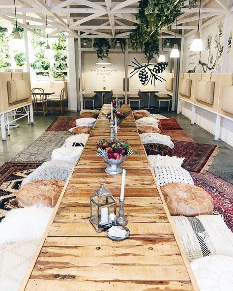 Moroccan Picnic, Rustic Dining Table, Floral Rug, Corporate Events, The Weekend, Dining Table, Cafe, Table Decorations, Rug