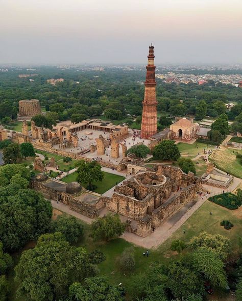 Famous Places In India 🇮🇳’s Instagram profile post: “The Qutb Minar, also spelled as #QutubMinar is a minaret and "victory tower" that forms part of the #QutbComplex, a #UNESCO�…” Famous Places In India, Qutab Minar, Qutb Minar, Qutub Minar, Ancient Indian Architecture, History Of India, Visit India, Famous Buildings, India Tour