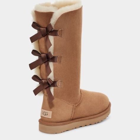 I Got These As A Birthday Gift And They Unfortunately Do Not Fit! You Can Text Me For A Picture Of Them!! Ugg Bailey Bow, Tall Uggs, Chestnut Uggs, Ugg Boots Tall, Ugg Bailey Button, Bailey Bow Uggs, Flowy Dresses, Bow Boots, Ugg Bailey