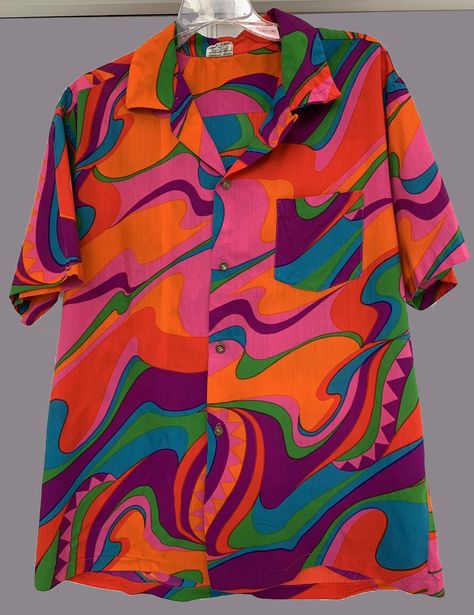 Funky Collared Shirts, Funky Clothes Men, Funky Shirt Outfit, Hawaiian Shirt Aesthetic, Hawaiian Shirt Pattern, Funky Shirt, Hawaiian Shirt Outfit, Clown Clothes, Silly Clothes