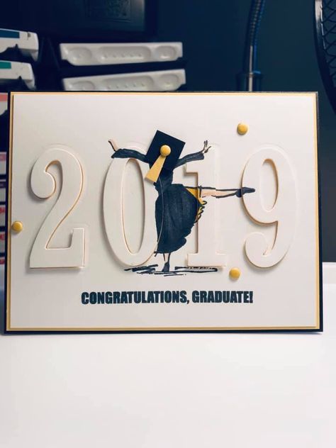 Cricut Graduation, Graduation Drawing, Diy Graduation Cards, Gift Card Holder Diy, Graduation Cards Handmade, Grad Cards, Graduation Diy, Graduation Card, Cards Ideas