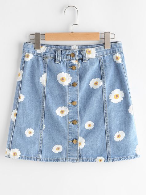 Shop Single Breasted Daisy Print Denim Skirt online. SheIn offers Single Breasted Daisy Print Denim Skirt & more to fit your fashionable needs. Marlene Jeans, Pakaian Crop Top, Denim Skirts Online, Mode Ulzzang, Haine Diy, Pakaian Feminin, Print Denim, Kleidung Diy, Outfit Jeans