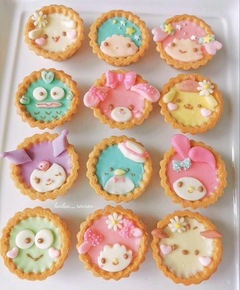 Kreative Snacks, Pastel Cupcakes, Bebidas Do Starbucks, Anak Haiwan, Kawaii Dessert, Kawaii Cooking, Cute Baking, Cute Snacks, Cute Food Art