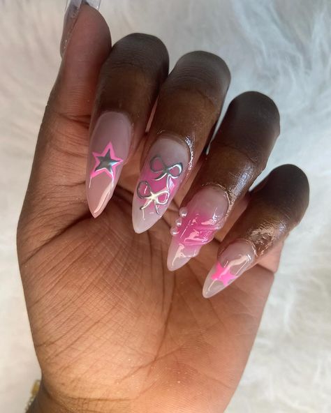 Transforming nails into works of art ✨💅 Embrace the star power with acrylic nails featuring stunning chrome and pink aura accents. Shine bright, shine pink! #NailArt #AcrylicNails #ChromeNails - - Products used ⬇️ @glitterbels dehydrator,primer and unbelievabel gel in the shade “I love you” use code brattyklawz4 for 10% off when using the link 🔗 in my bio - - #londonnailtech #nailinspo #nailsoftheday #westlondonnailtech #nailartist #dayinmylife #sussexnailtechnician #brightonnailtech #susse... With Acrylic Nails, Aura Nails, London Nails, Pink Aura, Nail Inspiration, Nail Technician, Chrome Nails, Works Of Art, Nail Artist