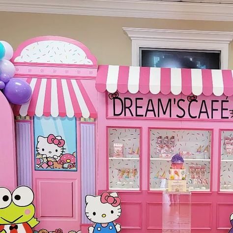 BAY AREA PROP RENTALS BY 444 on Instagram: "Where are all the Hello Kitty Fans?! The ultimate Hello Kitty Café theme design using our props: . . Props used in this design: 🧁8' by 8' Store 🧁2 3D Round Arches 🧁1 Clear Pedestal . . Main Focal Point Designer @four_forty_four_events Decal @iselascreations Cake @marvelouscakessf Graphics @wooemdesign . . #BayareaPropRentals #BayAreaPartyPlanner #BayAreaProps #PropRentals #BayAreaRentals #BayAreaPartyRentals #Bayareaca #Partyrentals #BayAreaEvents #BayAreaEventStylist #Boxwood #Partydecor #Eventrentals #Bayarea #Decorations #Eventdecor #Backdrop #BayAreaParents #BayAreaKids #BayAreaActivities #Hellokittyparty #HelloKittyTheme" Hello Kitty Backdrop Ideas, Hello Kitty Cafe Party, Hello Kitty Backdrop, Cinnamoroll Party, 21 Party, Area Activities, Hello Kitty Birthday Party, Kitty Cafe, 21st Party