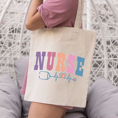 Totes Ideas, Nurse Tote Bag, Nurse Tote, Professional Nurse, Cute Nurse, Nursing Student, Bag Cute, Nursing Students, Cute Crafts