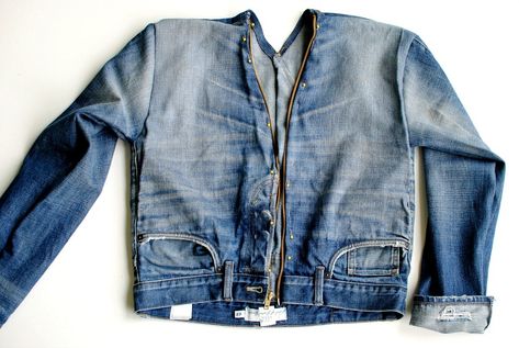 Trash To Couture: DIY: Jeans into Denim Jacket Denim Jacket Diy, Celana Jins, Jean Diy, Jeans Refashion, Trash To Couture, Ropa Upcycling, Denim Jacket And Jeans, Upcycled Denim Jacket, Diy Denim Jacket