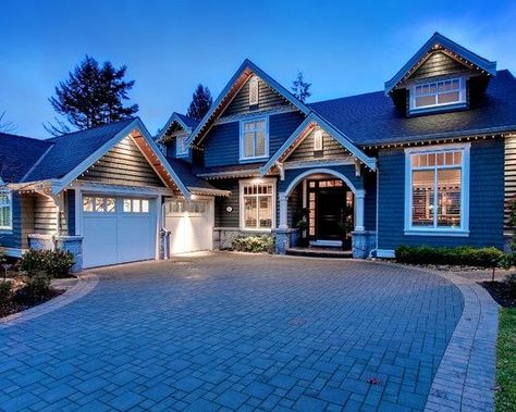 houzz exterior lighting Soffit Lighting, Lighting Exterior, Roof Lights, Driveway Design, Contemporary Exterior, Traditional Exterior, Septic Tank, Roof Light, Home Trends