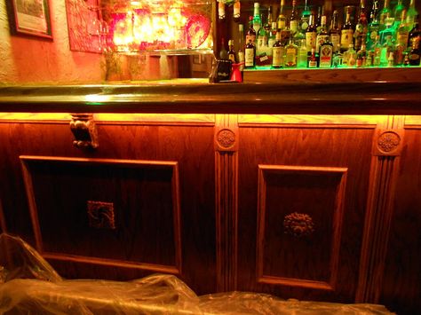 OUR Irish Pub Home Bar Build.....From Scratch (that's Ireland not Notre Dame theme) Rustic Bookshelves, Irish Bar, Bar Build, Home Bar Rooms, Diy Basement, Backyard Gazebo, Cove Lighting, Entertainment Stand, Home Theatre