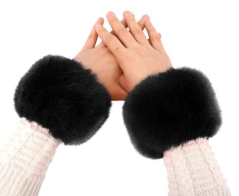 Jasmine Women's Luxurious Faux Fur Warm Thick Winter Wrist Cuffs Warmers,Black Arm Wear, Style Steal, Chunky Knit Blanket, Long Gloves, Womens Winter, Dress Gloves, Wrist Warmers, Fake Fur, Winter Warmers