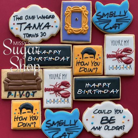 Friends Cookies Tv Show, Friends Tv Show Cookies, Friends Royal Icing Cookies, Friends Cookies Decorated, Freezing Cookies, Friends Cupcakes, Friends Cookies, Movie Cookies, Friends Themed Party