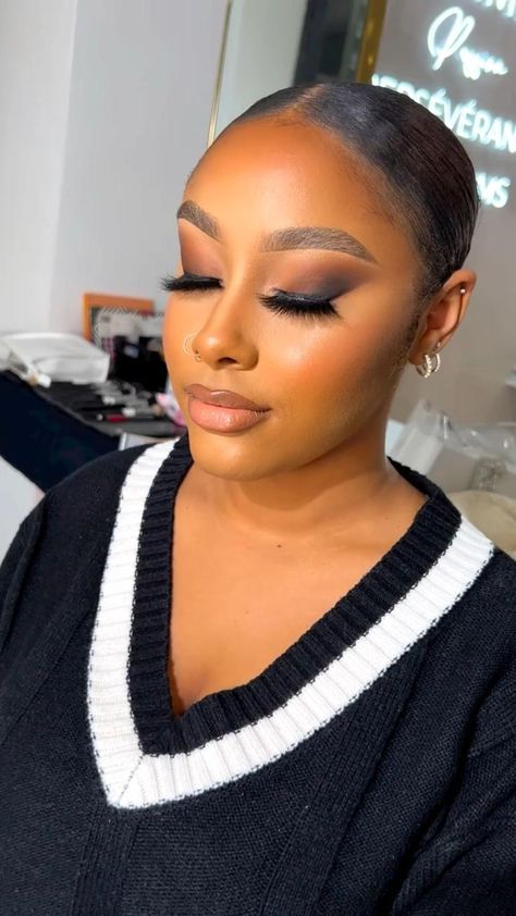 Makeup Artist Branding, Make Up Aesthetic, Face Beat Makeup, Brown Girls Makeup, Natural Glam Makeup, Selfcare Skincare, Beginners Eye Makeup, Makeup For Black Skin, Full Makeup