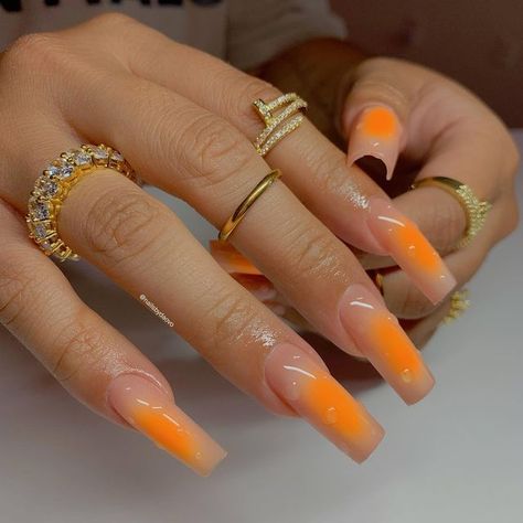 Orange Airbrush Nails, Aura Nails Orange, Orange Aura Nails, Orange Aura, Nails Orange, Aura Nails, La Nails, Airbrush Nails, Nail Art Galleries