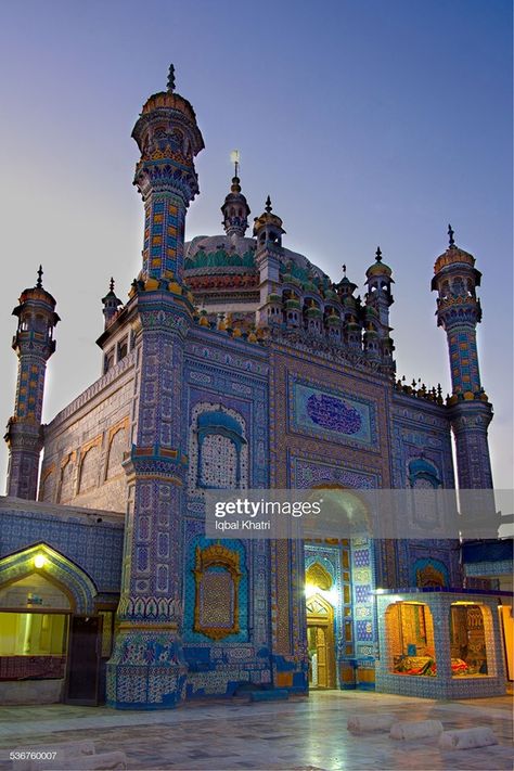 Sachal Sarmast, Indus Valley Civilization, Natural Phenomena, Barcelona Cathedral, Taj Mahal, Getty Images, Pakistan, Old Things, Forest