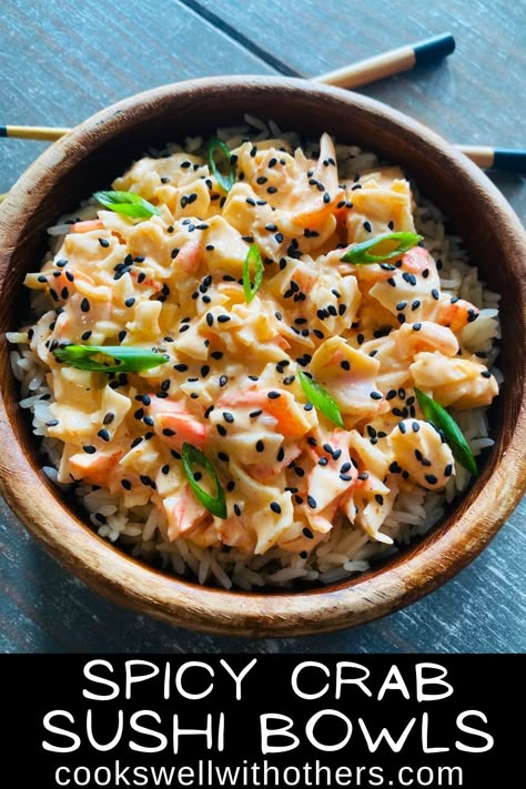 Spicy Crab Sushi Bowls is an easy recipe to enjoy sushi at home without rolling, all your spicy crab roll sushi ingredients in a bowl! Poke Bowl Recipe Crab, Unwrapped Sushi Bowl, Sushi Crab Recipes, Gluten Free Sushi Bowl, Easy Crab Sushi Rolls, Crab Bowl Sushi, Crab Bowl Ideas, Spicy Crab Poke Bowl, Sushi Recipes Baked