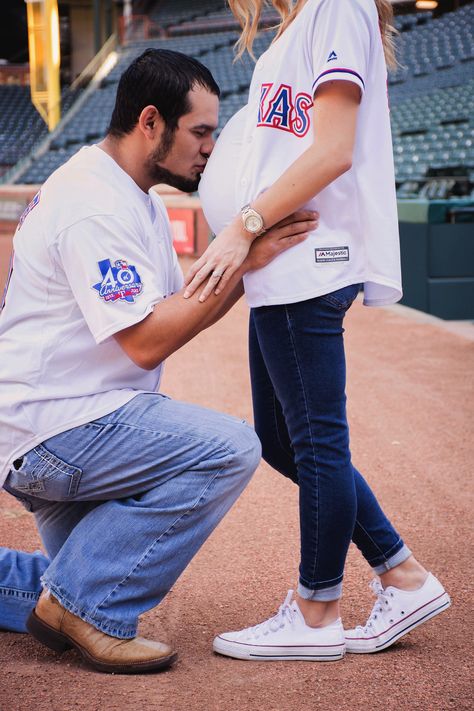 Jersey Maternity Shoot, Baseball Maternity Pictures, Football Theme Maternity Shoot, Baseball Theme Maternity Photos, Sports Pregnancy Announcement, Baseball Maternity, Baseball Pregnancy Announcement, Baseball Wife, Maternity Photo Outfits