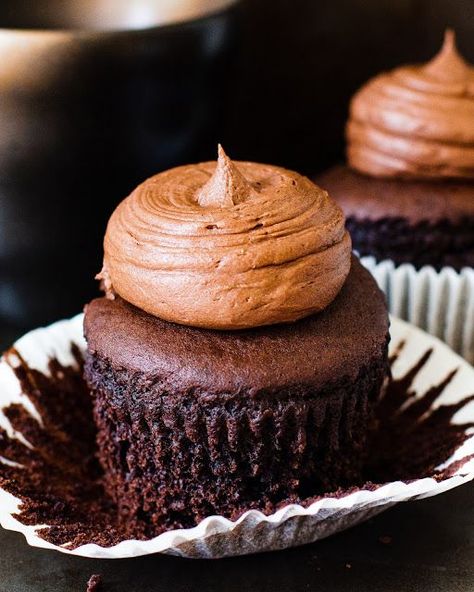 Bourbon Cupcake Recipe, Chocolate Bourbon Cupcakes, Artisan Cupcakes, Bourbon Cupcakes, Pastry Business, Bourbon Party, Bourbon Chocolate, Boozy Cupcakes, It's Been So Long