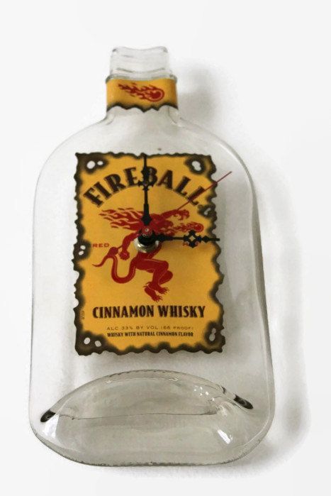 Fireball Crafts, Fireball Gift Ideas, Fireball Shot, Fireball Bottle, Homemade Gift Bags, Fireball Whiskey, Upcycle Plastic, Whiskey Gifts, Alcohol Gifts