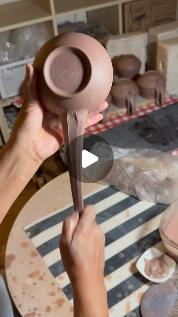 Bilyana Yankulova on Instagram: "My favorite part of making a mug. Enjoy." Ceramic Cup Handmade, Clay Cups Ideas, Mug Handles Pottery, Mug Handles, Pottery Handles, How To Make Ceramic, High School Ceramics, Ceramics Pottery Mugs, Make A Mug