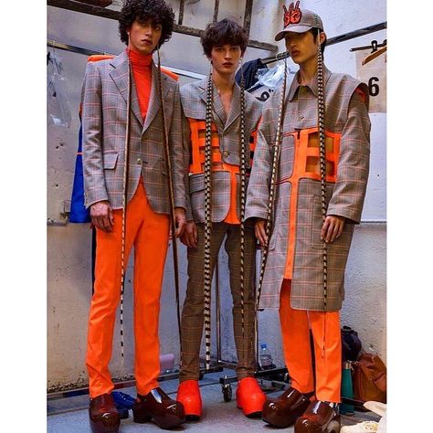 RAAD KERR on Instagram: “Yes please 🔥” Masculine Fashion, Walter Van Beirendonck, Weird Fashion, Elegante Casual, Futuristic Fashion, Inspiration Mode, Looks Style, Mode Inspiration, Look Fashion