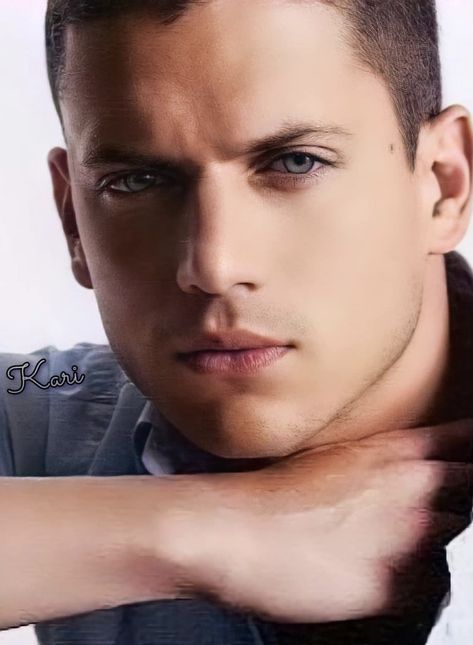 Wentworth Miller Boyfriend, Captain Canary, Michael Schofield, Michael Scofield, Wentworth Miller, Prison Break, New Jersey Devils, Smash Book, The Flash